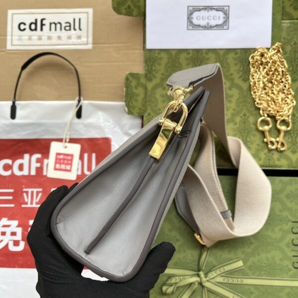 1:1 Replica Gucci GG Matelassé Small Bag Grey For Women, Women's Bags 10.2in/26cm GG‎ ‎702200 UM8HG 1563