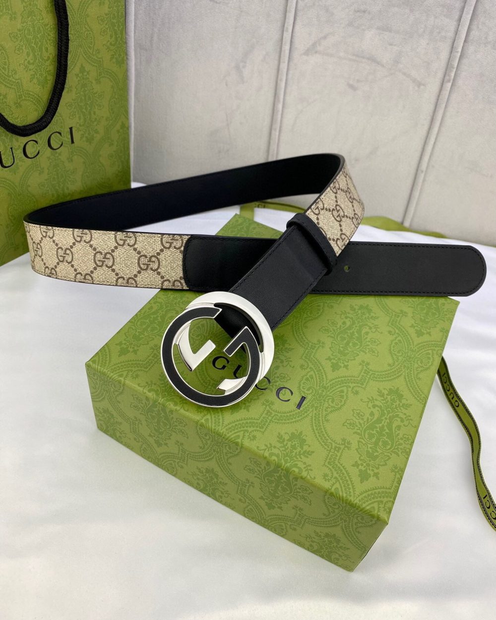 1:1 Replica Gucci GG Supreme Belt With Interlocking G Buckle Beige/Ebony GG Supreme And Black For Women, Women Belt