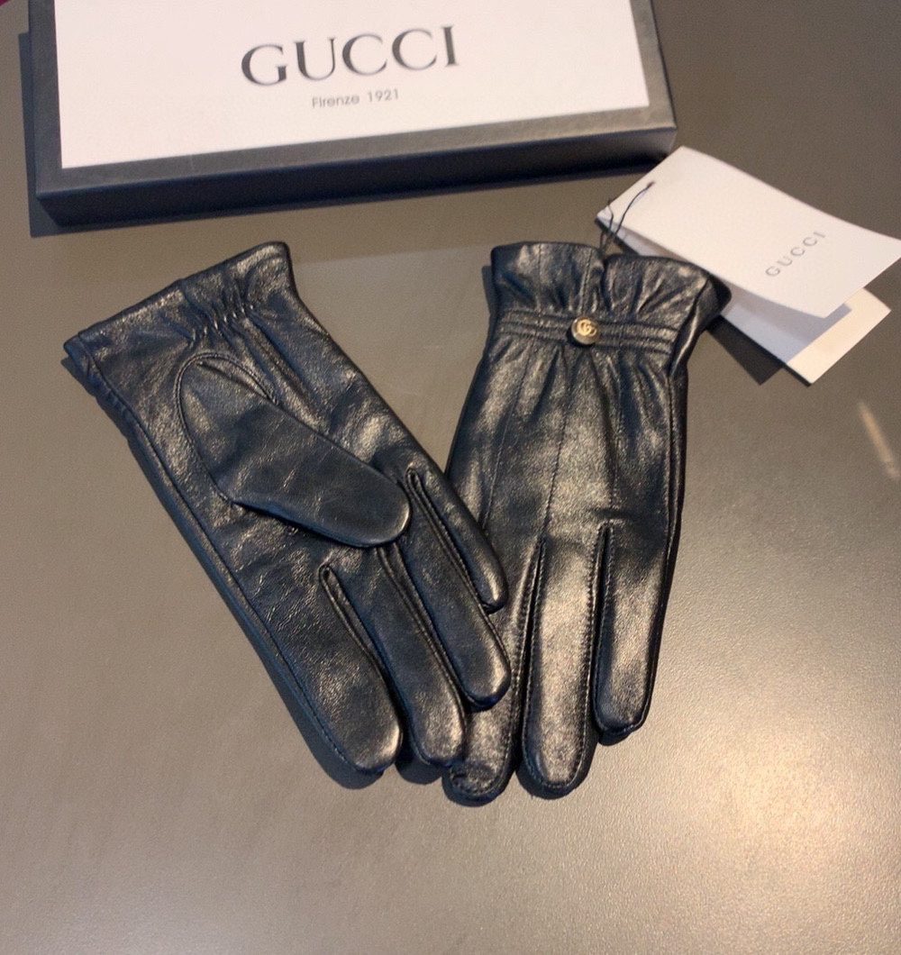 Gucci Gloves With Signature Double G Motif In Black