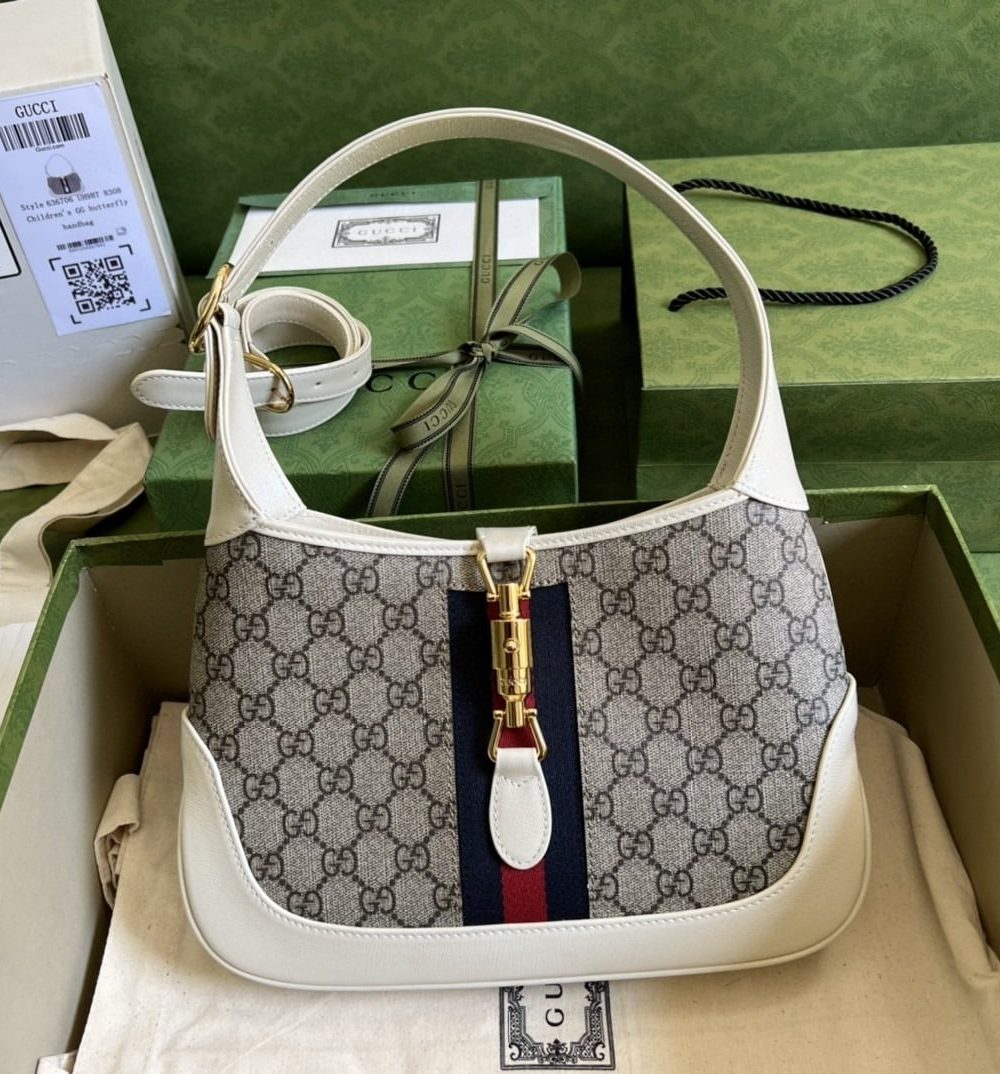 1:1 Replica Gucci Jackie 1961 Small Shoulder Bag Beige And Ebony GG Supreme Canvas For Women 11in/28cm 636706 HUHHG 9794