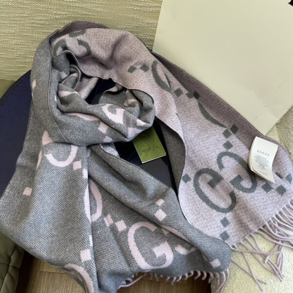 Gucci Jacquard Grey Scarf 180cm/71in