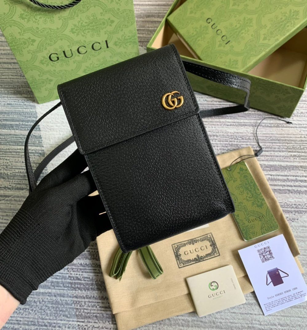 1:1 Replica Gucci Mini Bag With Double G Black For Men 7.1in/18cm GG