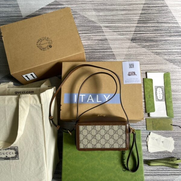 1:1 Replica Gucci Mini Bag With Interlocking G Beige And Ebony GG Supreme Canvas And Brown For Women 9in/23cm GG