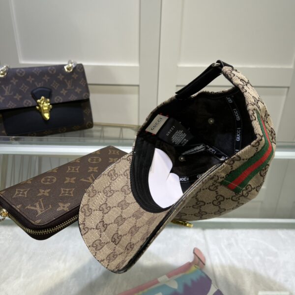 Gucci Original GG Canvas Baseball Hat With Web Beige GG Hat