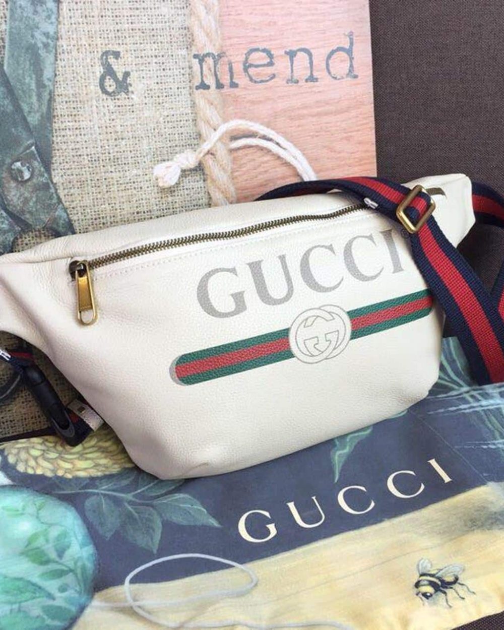 1:1 Replica Gucci Print Waist Belt Bag White For Women And Men 15in/39cm GG 530412