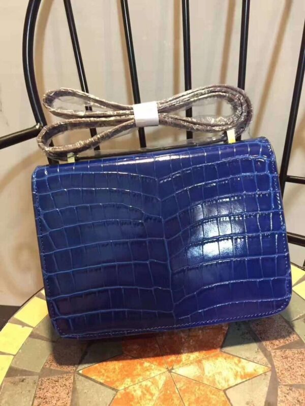 1:1 Replica Hermes Constance 24 Pattern Crocodile Blue For Women, Women's Handbags, Shoulder Bag 9.4in/24cm