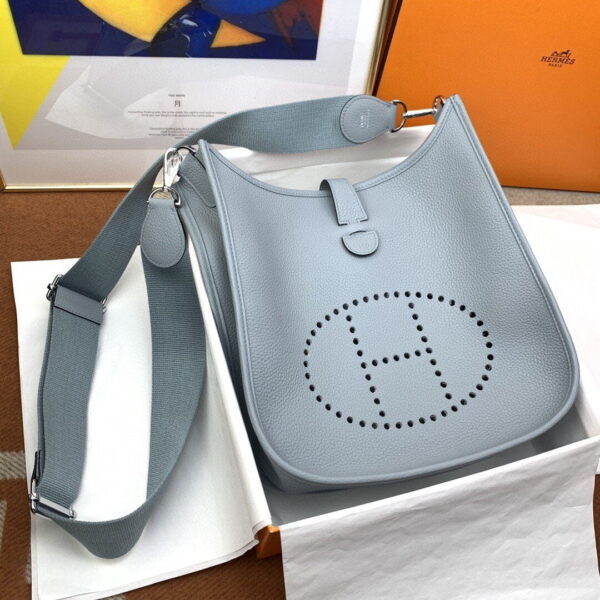 1:1 Replica Hermes Evelyne III 29 Bag Light Blue With Silver-Toned Hardware For Women, Women's Shoulder And Crossbody Bags 11.4in/29cm H056277CK18