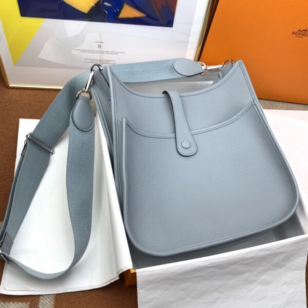 1:1 Replica Hermes Evelyne III 29 Bag Light Blue With Silver-Toned Hardware For Women, Women's Shoulder And Crossbody Bags 11.4in/29cm H056277CK18