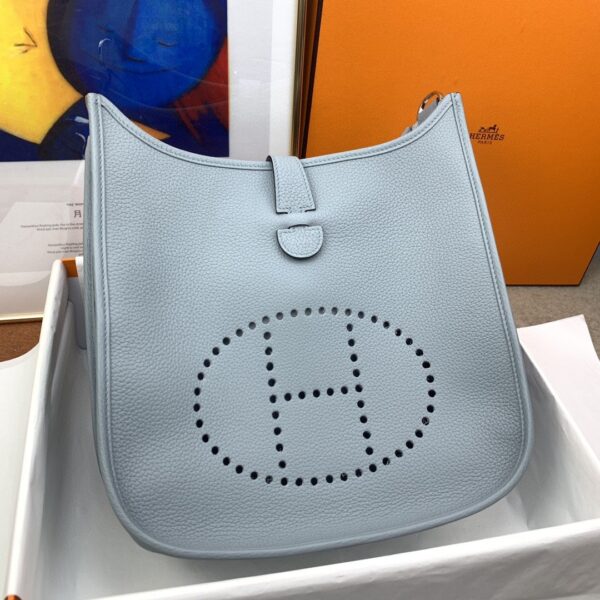 1:1 Replica Hermes Evelyne III 29 Bag Light Blue With Silver-Toned Hardware For Women, Women's Shoulder And Crossbody Bags 11.4in/29cm H056277CK18