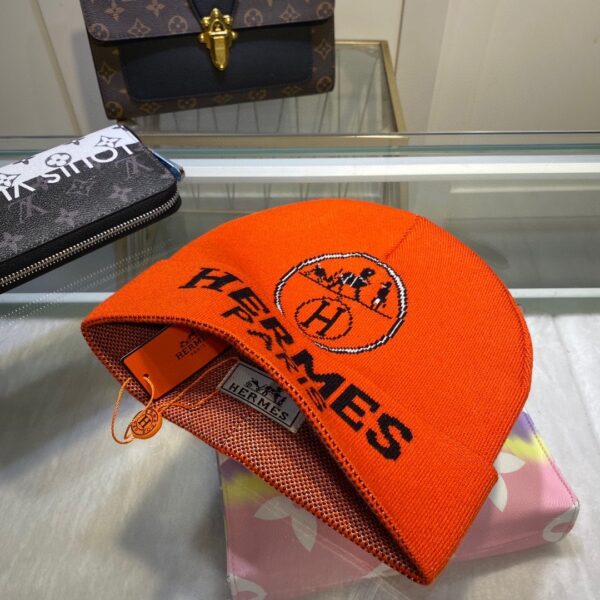 Hermes Frequence Beanie In Orange