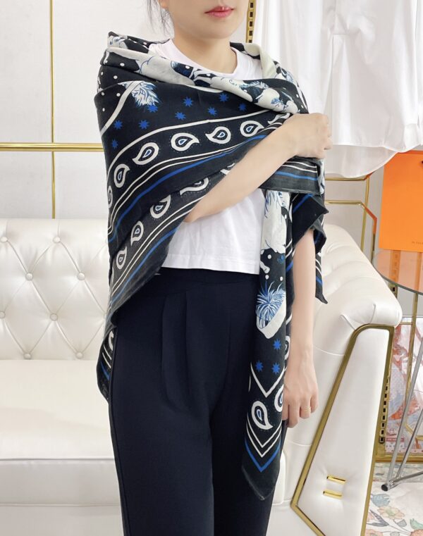 Hermes Horse Printed Patterns Square in Black Scarf 140cm/55in
