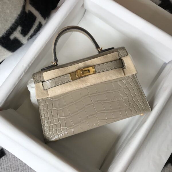 1:1 Replica Hermes Mini Kelly 19 Embossed Patent Light Grey Bag With Gold-Toned Harware For Women, Women's Handbags, Shoulder Bags 7.5in/19cm
