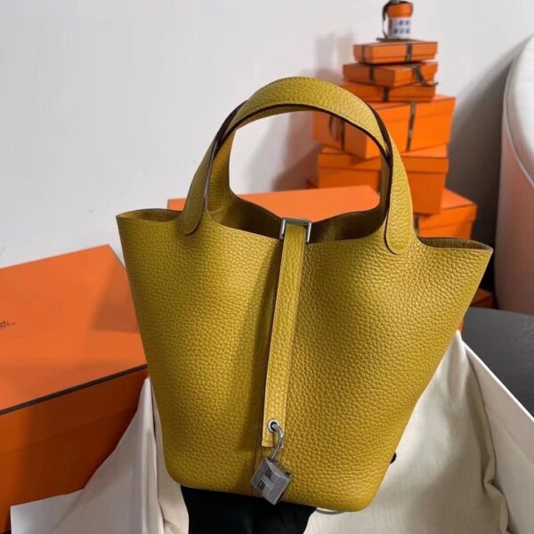 1:1 Replica Hermes Picotin Lock 18 Lime Clemence Yellow/Green/Red/Blue/Light Green/Light Purple/Pink For Women 19cm / 7.5in