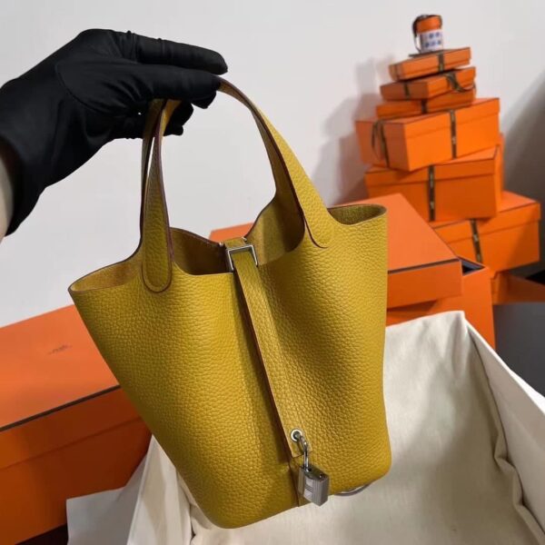 1:1 Replica Hermes Picotin Lock 18 Lime Clemence Yellow/Green/Red/Blue/Light Green/Light Purple/Pink For Women 19cm / 7.5in