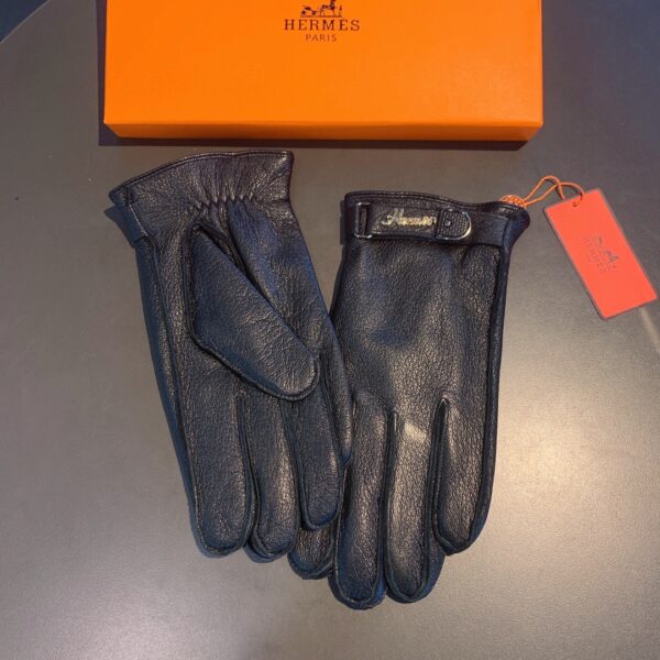 Hermes Soya Gloves In Black