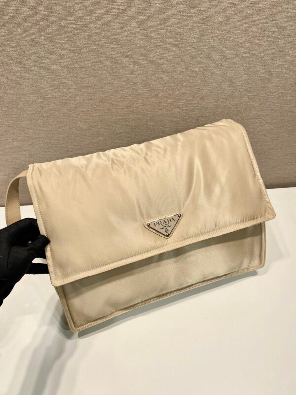 Large Padded Shoulder Bag In Beige For Women 14.1in/ 36cm 1BD256_RDLN_F0F24_V_OOO