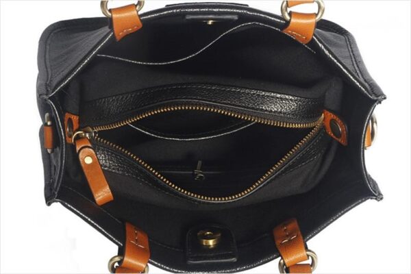LC18 - WOMEN'S FASHION BAG.