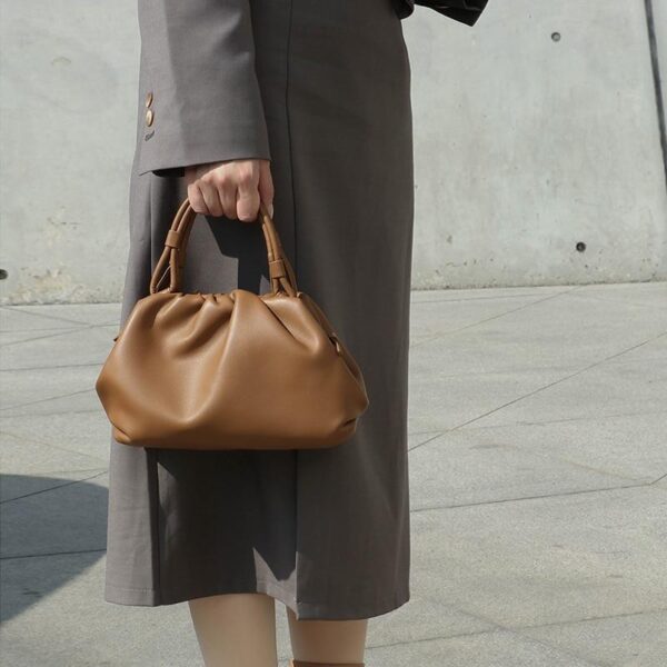 LC26 - WOMEN'S FASHION BAG.