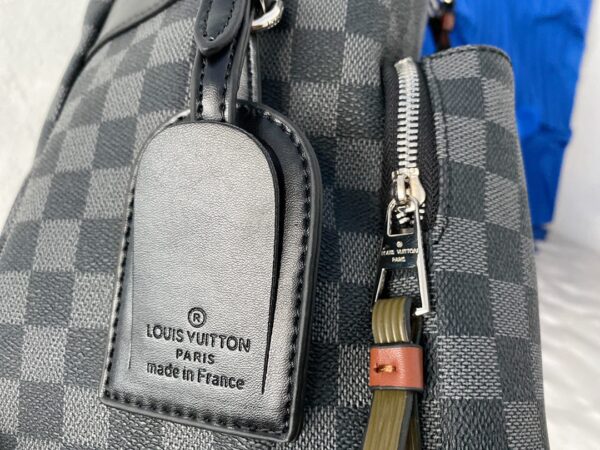LC284 - Louis Vuitton Fashion Bag