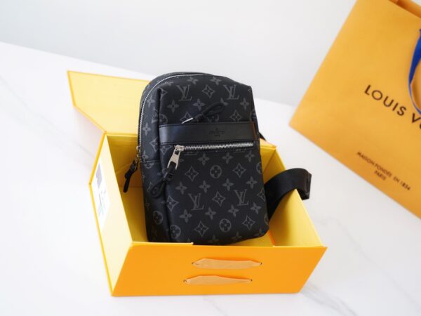 LC287 - Louis Vuitton Black Fashion Bag