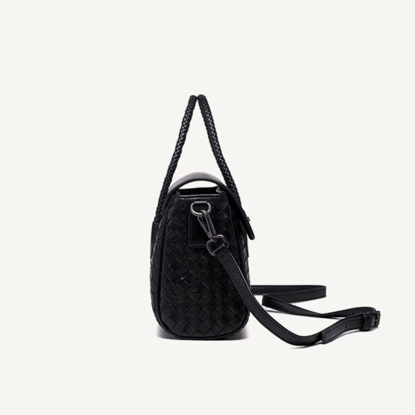 LC33 - Women's Fashion Bag.