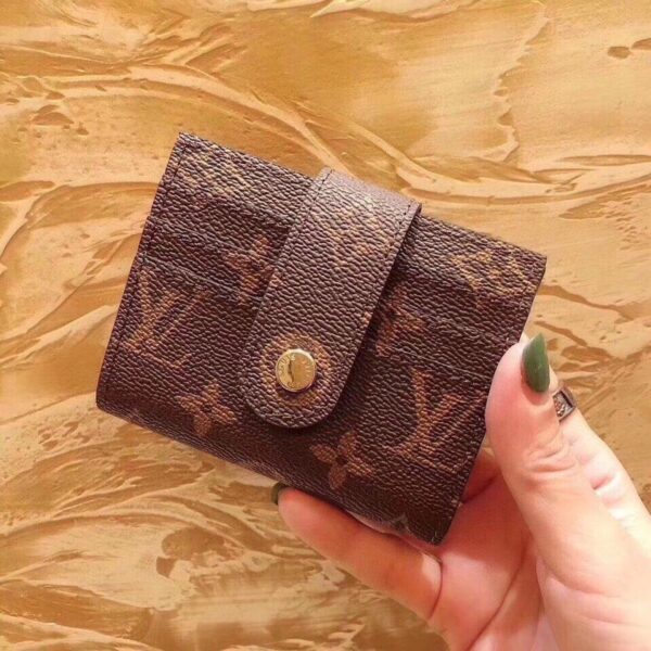 LC53 - Louis Vuitton Women's Fashion Bag