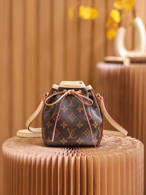 LC710 – Louis Vuitton 𝗡𝗔𝗡𝗢 M41346 Top Quality