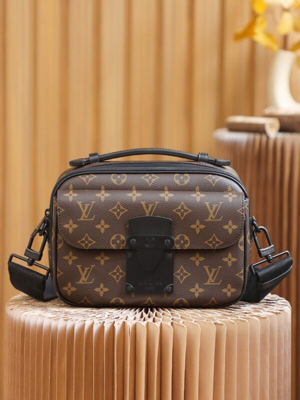 LC713 – Louis Vuitton 𝐒 𝐋𝐎𝐂𝐊 M45806 Top Quality