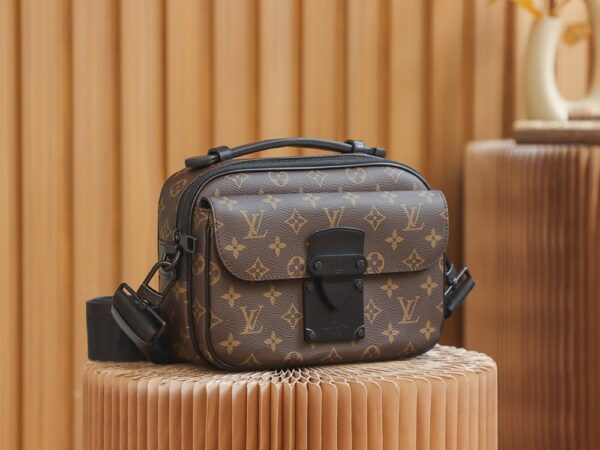 LC713 – Louis Vuitton 𝐒 𝐋𝐎𝐂𝐊 M45806 Top Quality