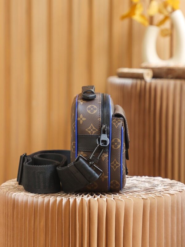 LC714 – Louis Vuitton 𝐒 𝐋𝐎𝐂𝐊 M45863 Top Quality