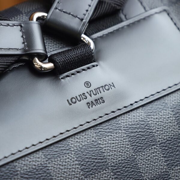 LC715 – Louis Vuitton 𝐂𝐇𝐑𝐈𝐒𝐓𝐎𝐏𝐇𝐄𝐑 N41379 Top Quality