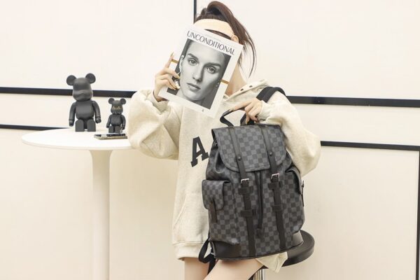LC715 – Louis Vuitton 𝐂𝐇𝐑𝐈𝐒𝐓𝐎𝐏𝐇𝐄𝐑 N41379 Top Quality