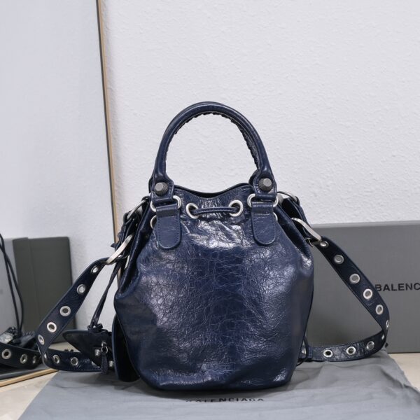 Le Cagole Small Bucket Bag In Black/Dark Blue/Sliver Tone For Women 11.8in/30 cm 7024321VG9Y1000