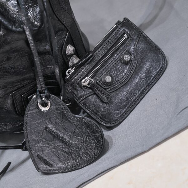 Le Cagole Small Bucket Bag In Black/Dark Blue/Sliver Tone For Women 11.8in/30 cm 7024321VG9Y1000