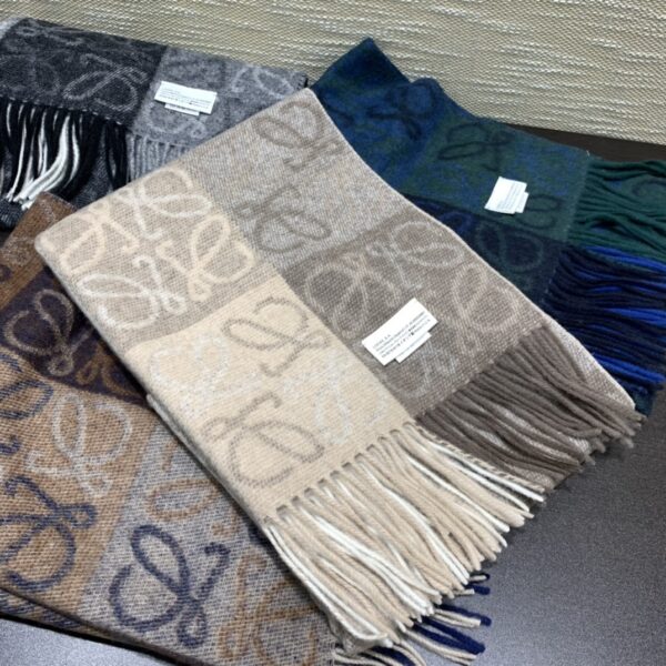 Loewe Anagram In Wool And Cashmere Beige Scarf 180cm/71in