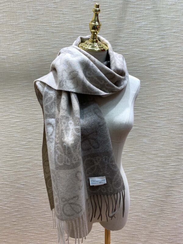 Loewe Anagram In Wool And Cashmere Beige Scarf 180cm/71in 