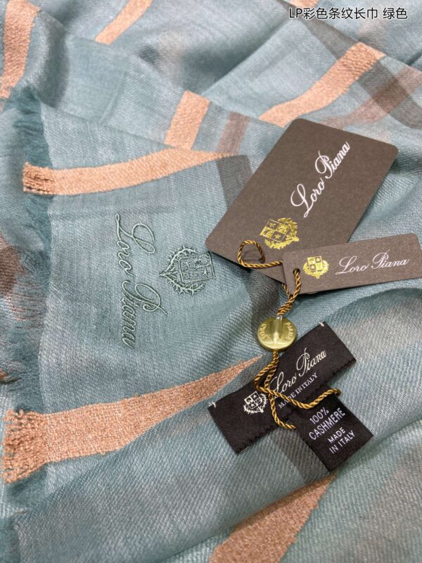 Loro Piana Long Island Stole Linen and Silk in Blue Scarf 205cm/80in 