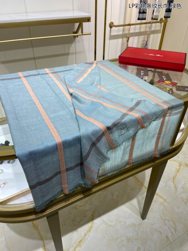 Loro Piana Long Island Stole Linen and Silk in Blue Scarf 205cm/80in 