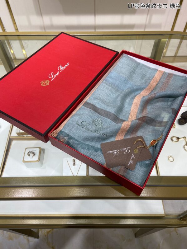 Loro Piana Long Island Stole Linen and Silk in Blue Scarf 205cm/80in 