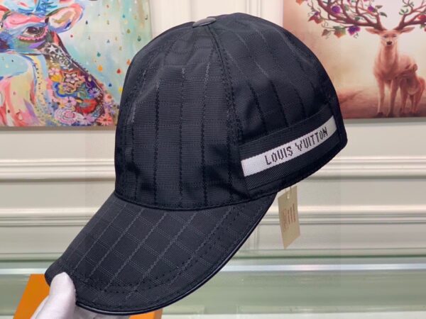 Louis Vuitton Be My Cap Black LV Cap