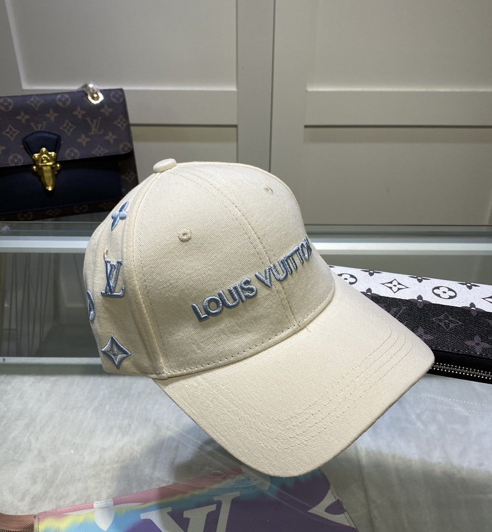 Louis Vuitton Be My Cap In Beige