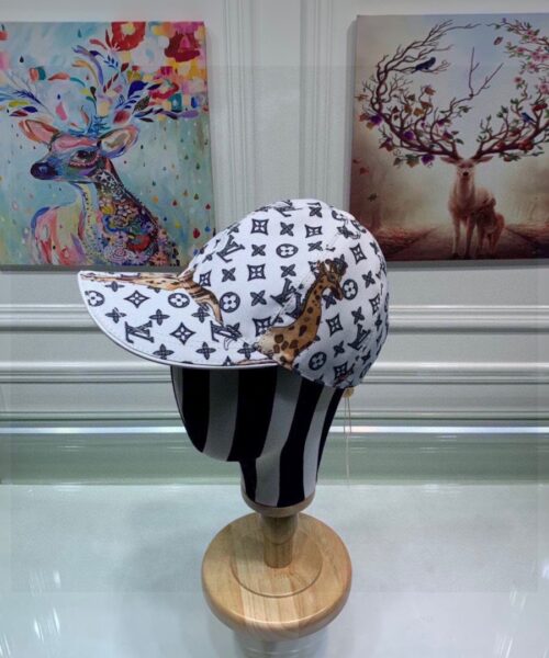 Louis Vuitton Be My Cap White LV Cap
