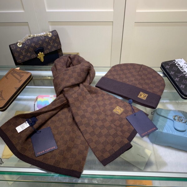 Louis Vuitton Beanie & Scarf Set In Brown