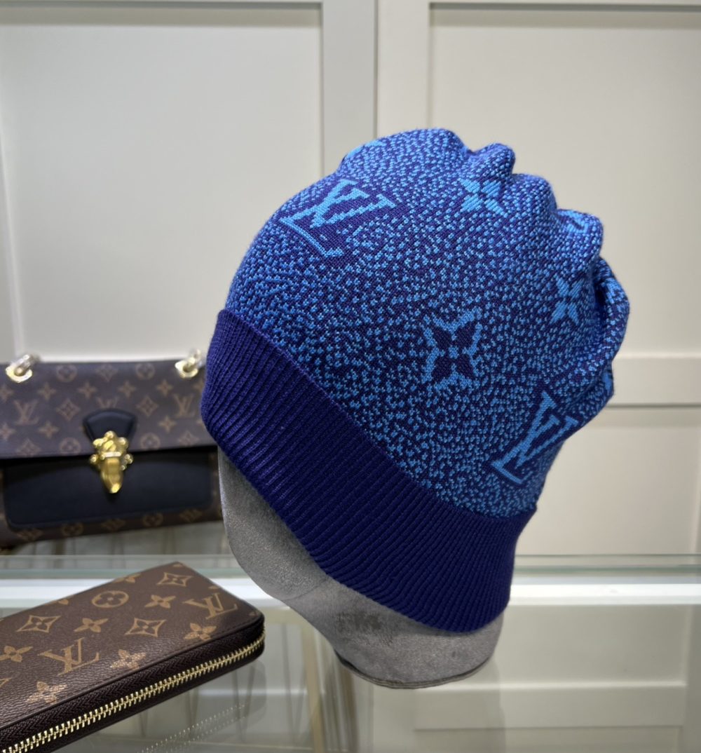 Louis Vuitton Beanie In Blue LV Headwear