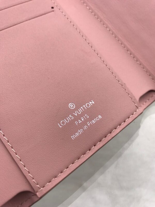 1:1 Replica Louis Vuitton Capucines Sweet Brogues Taurillon Pink For Women, Women's Wallets 5.3in/13.5cm LV 