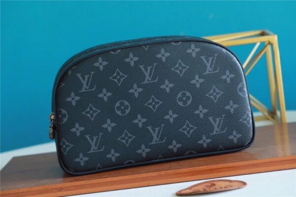 1:1 Replica Louis Vuitton Cosmetic Pouch Monogram Eclipse For Women, Women's Wallets 6.7in/17cm LV M60024