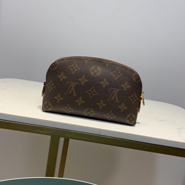 1:1 Replica Louis Vuitton Cosmetic Pouch PM Monogram Canvas For Women, Women's Bags 7.5in/19cm LV M47515