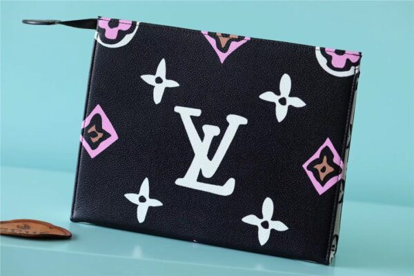 1:1 Replica Louis Vuitton Cosmetic Toiletry Pouch 26 Waxed Monogram Canvas Black For Women, Women's Wallets 9.8in/25cm LV M80751