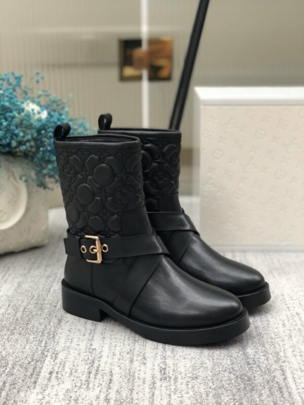 Louis Vuitton Discovery Flat Ankle Boot Black For Women LV