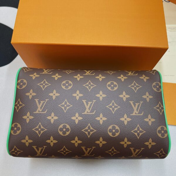 1:1 Replica Louis Vuitton Dopp Kit Poche Toilette Monogram Canvas By Virgil Abloh's Minty /Green For Women, Women's Wallets 11in/28cm LV M46253